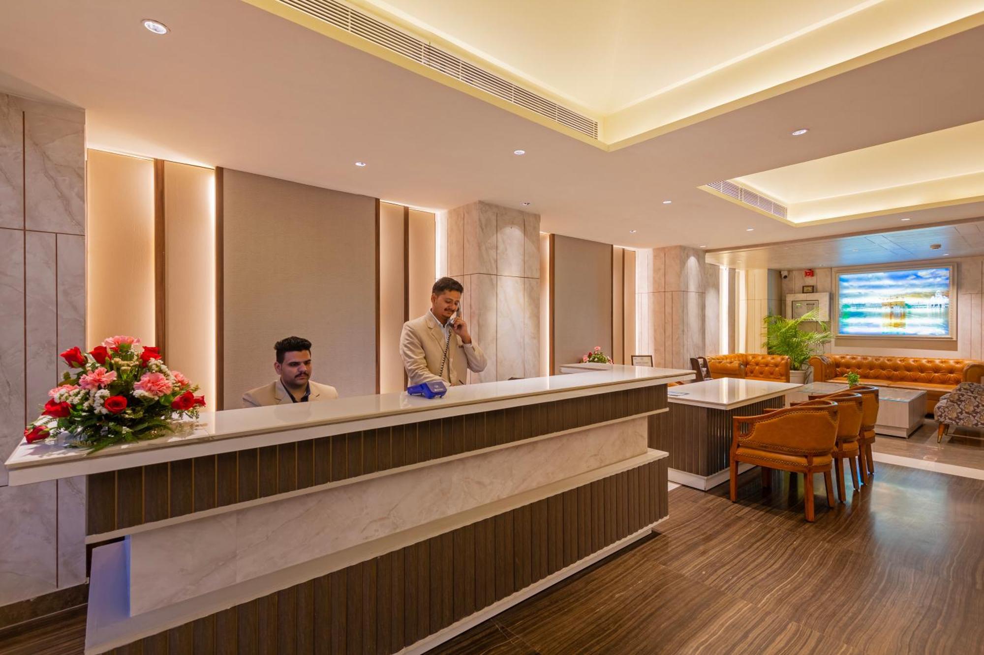 Sandoz Amritsar Near Golden Temple Dış mekan fotoğraf